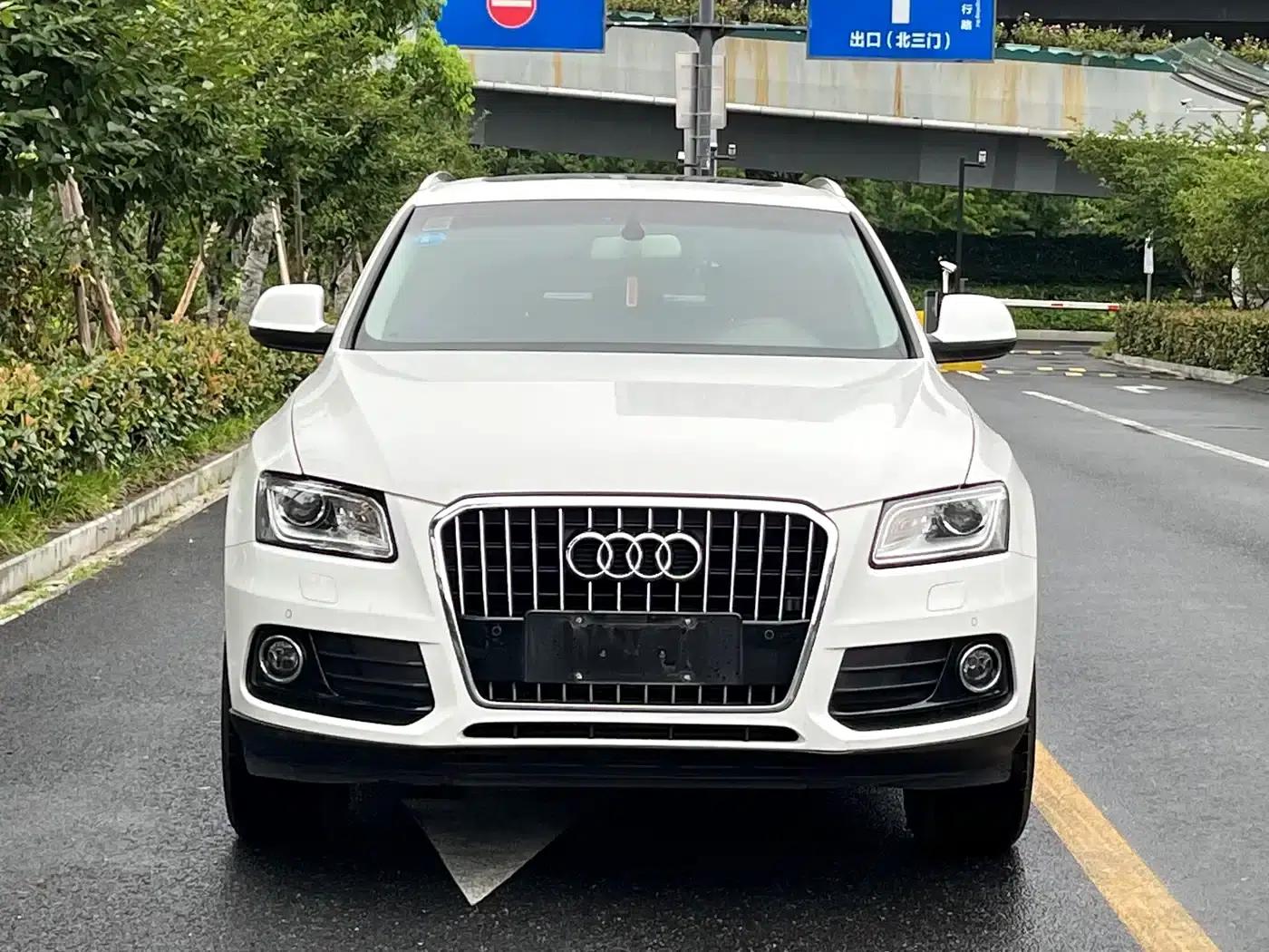 Audi Q5 2013 40 TFSI Technology Edition — миниатюра 2