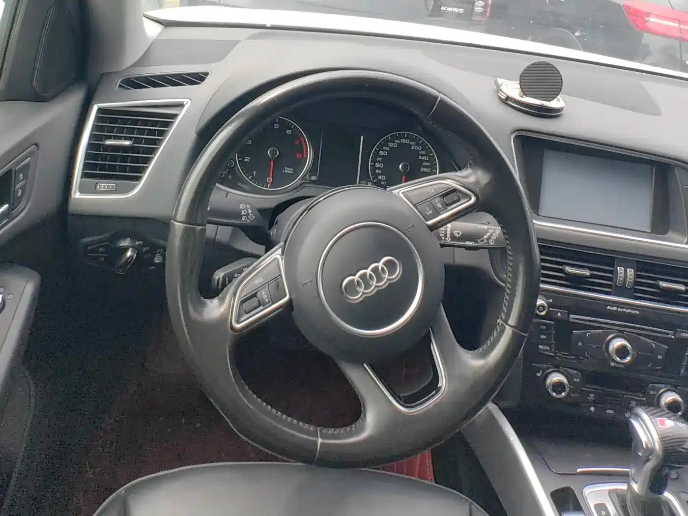 Audi Q5 2015 40 TFSI Technology Edition — миниатюра 6