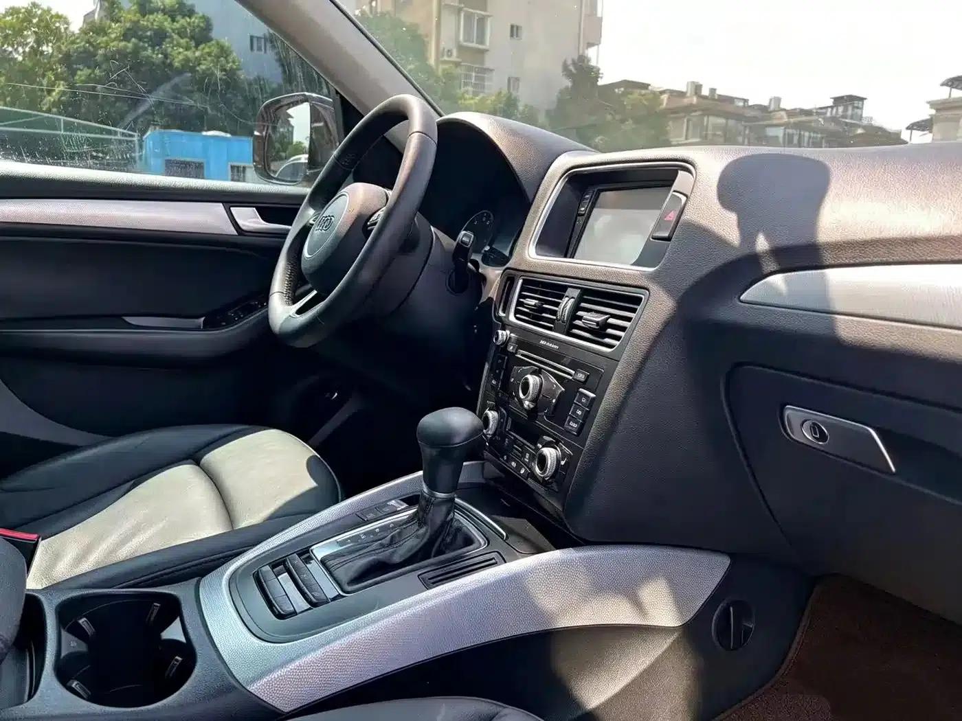 Audi Q5 2013 40 TFSI Technology Edition — миниатюра 15