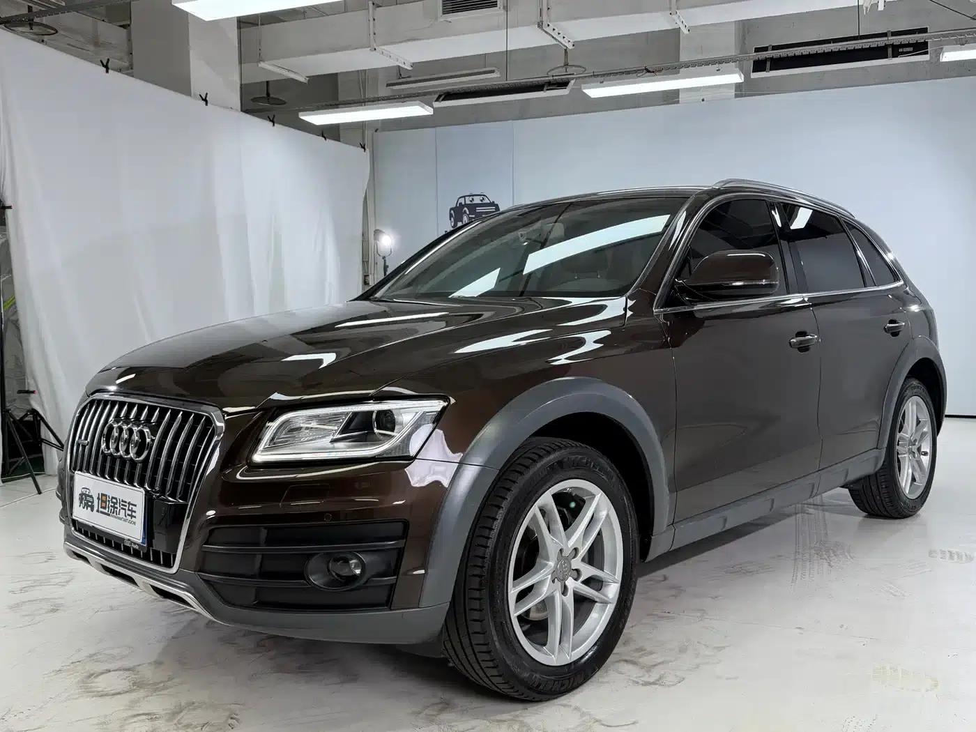 Audi Q5 2018 Classic Edition 40 TFSI Technology — миниатюра 1