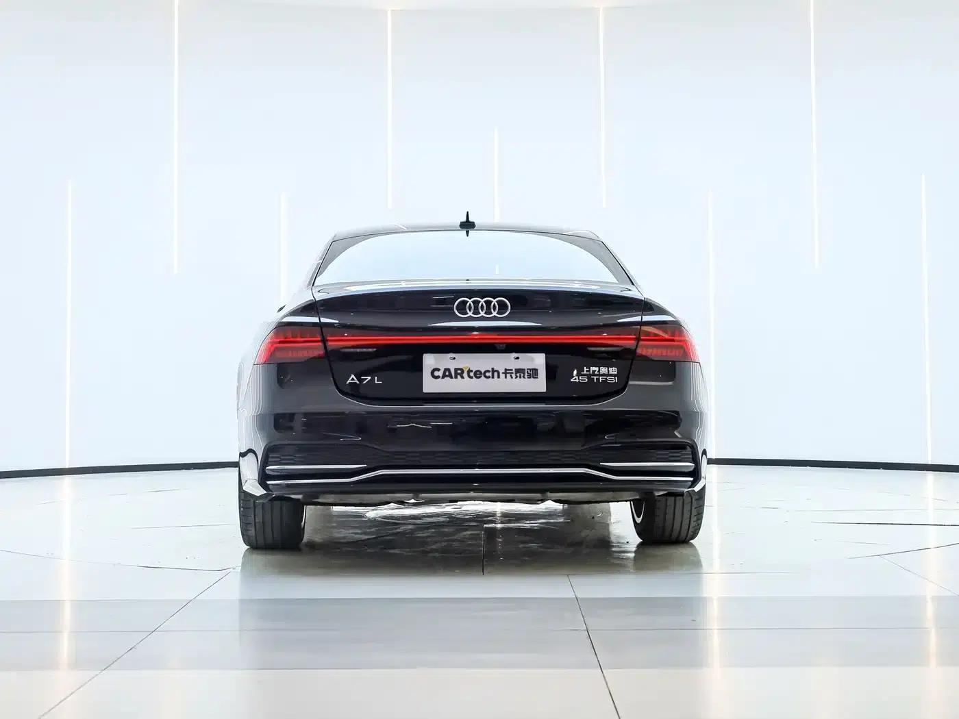 Audi A7L 2024 45TFSI S-line Dream Edition Crystal Package — миниатюра 5