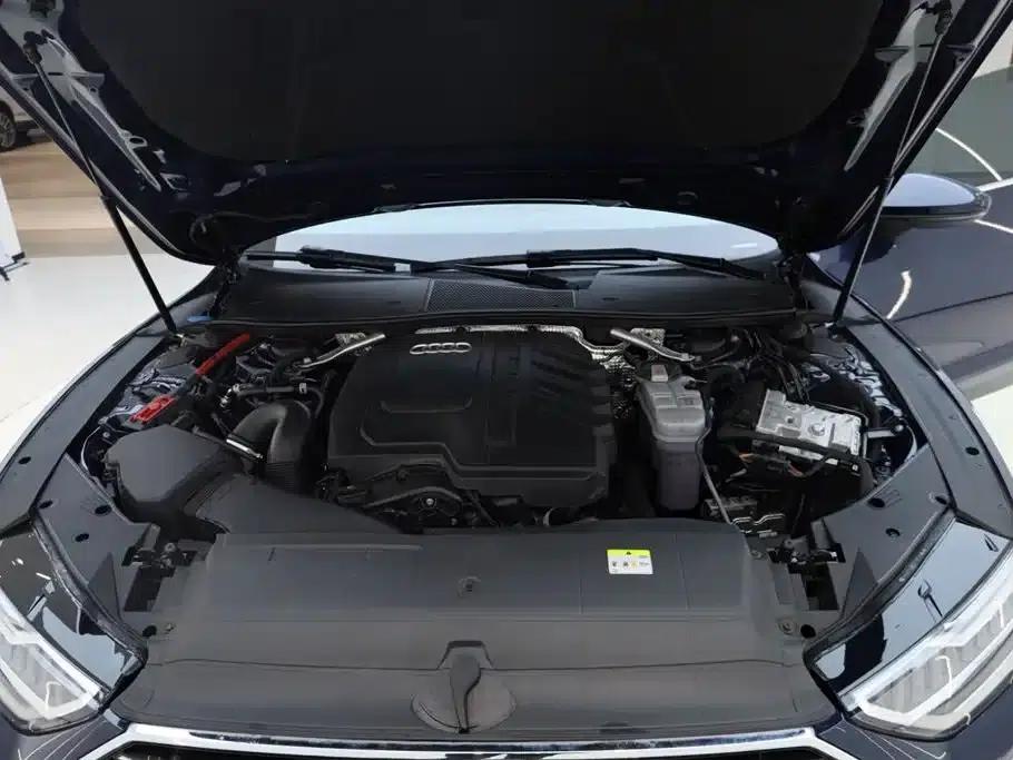 Audi A7L 2024 45TFSI S-line Dream Edition Crystal Package — миниатюра 12