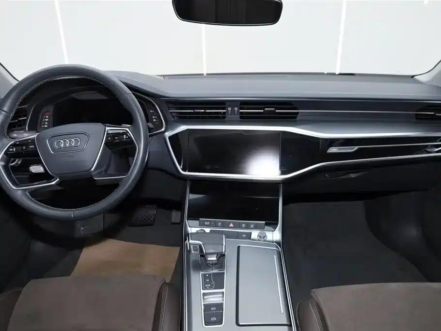Audi A7L 2024 45TFSI S-line Dream Edition Crystal Package — миниатюра 16