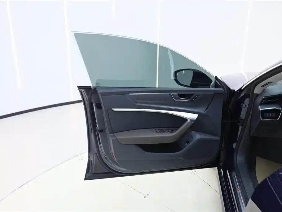 Audi A7L 2024 45TFSI S-line Dream Edition Crystal Package — миниатюра 19