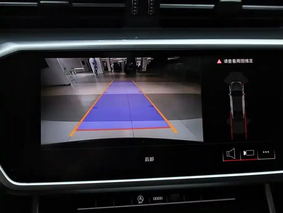 Audi A7L 2024 45TFSI S-line Dream Edition Crystal Package — миниатюра 24