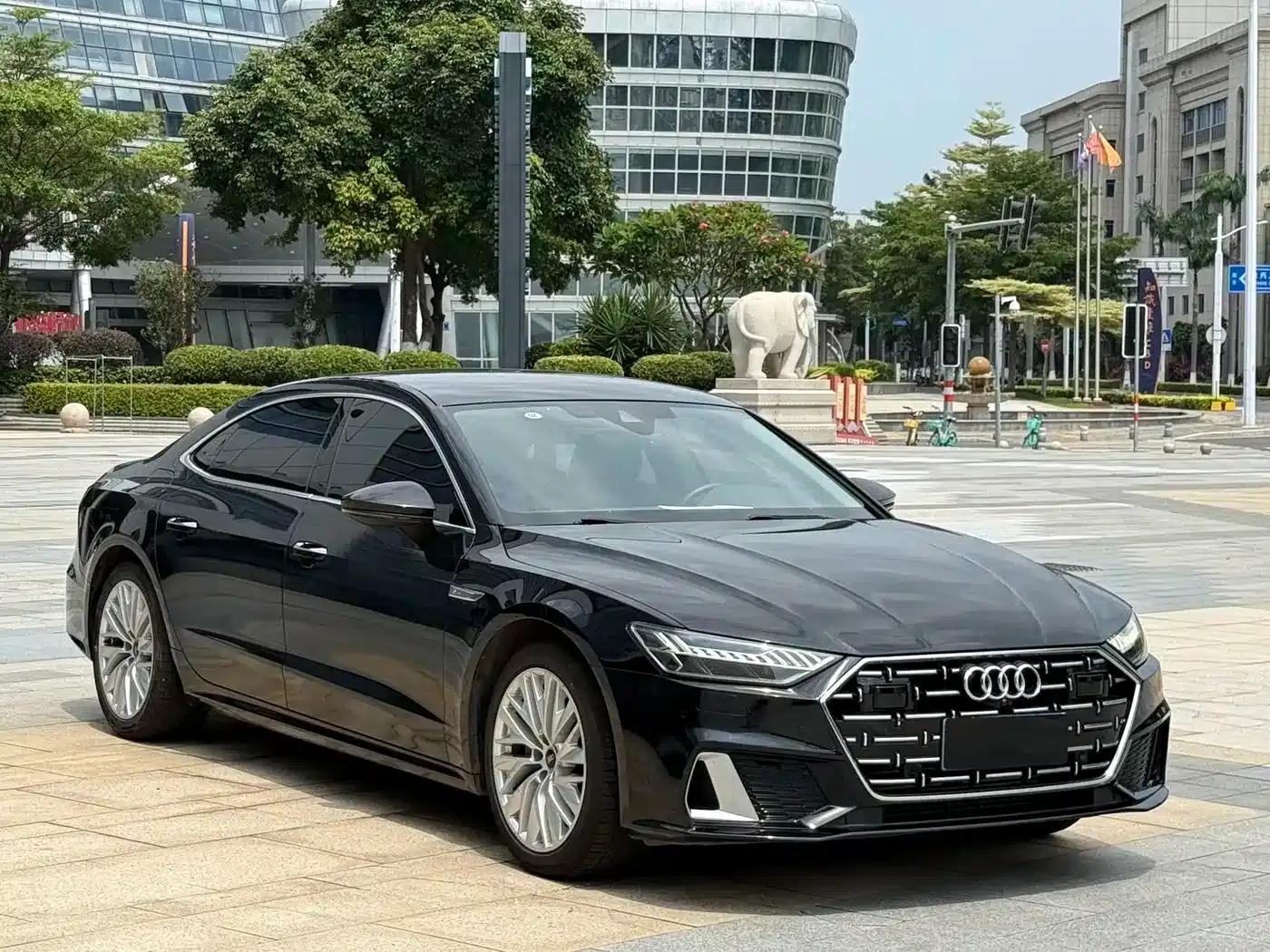 Audi A7L 2024 45TFSI S-line Dream Edition Crystal Package — миниатюра 3