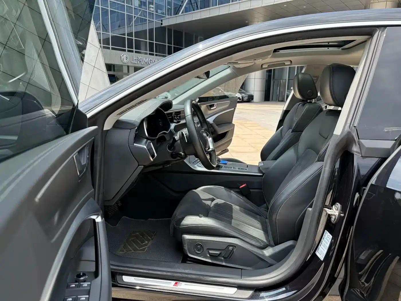 Audi A7L 2024 45TFSI S-line Dream Edition Crystal Package — миниатюра 4