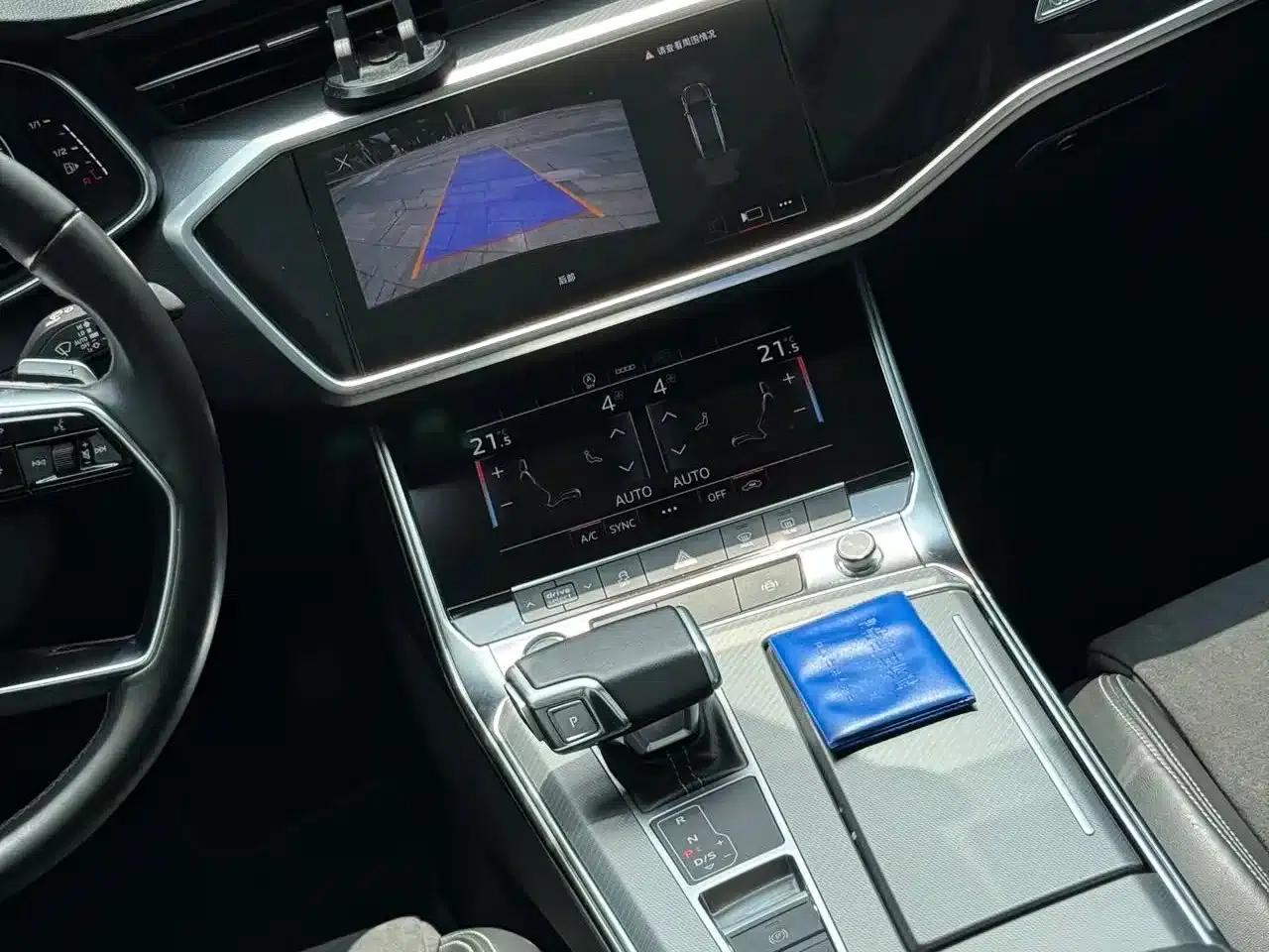 Audi A7L 2024 45TFSI S-line Dream Edition Crystal Package — миниатюра 9