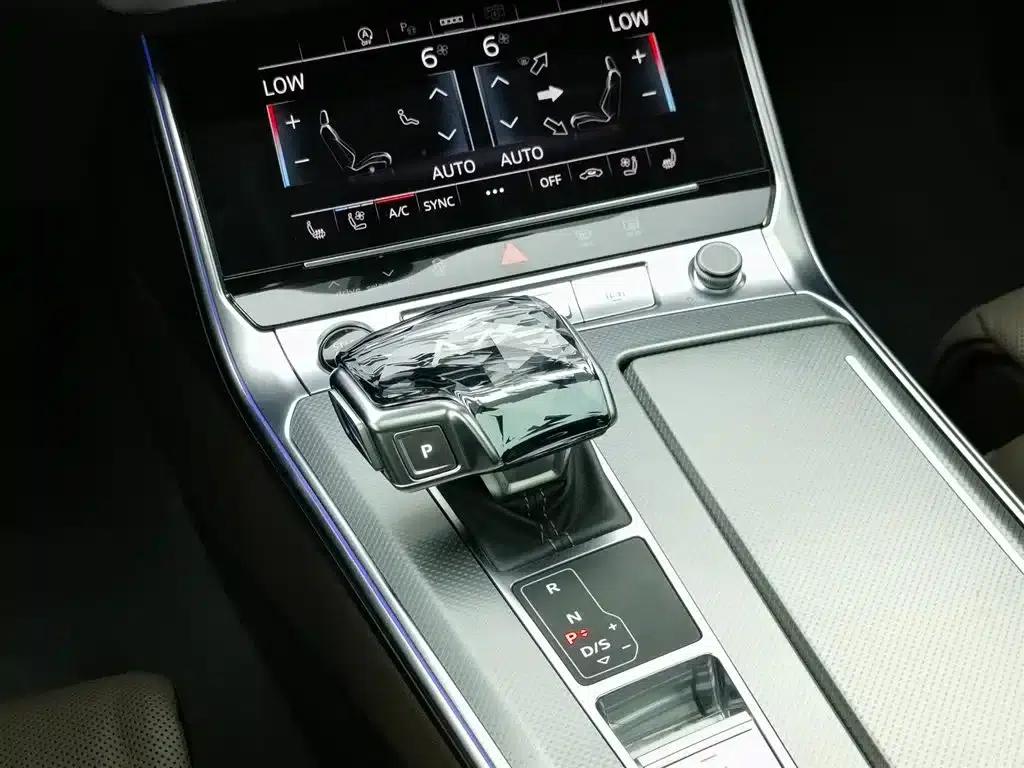 Audi A7L 2024 45TFSI quattro S-line (High-end) Crystal Package — миниатюра 13