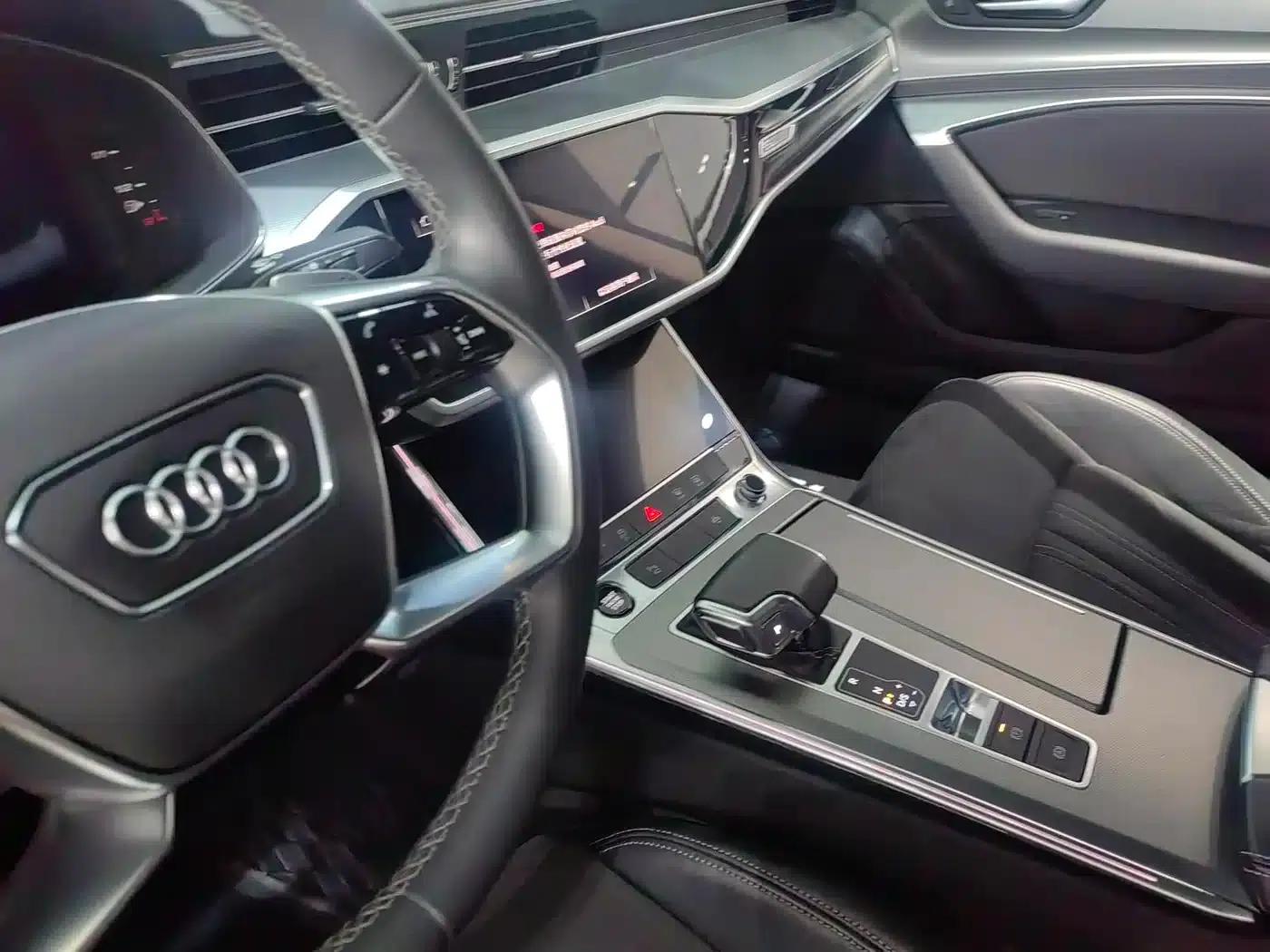 Audi A7L 2024 45TFSI S-line Dream Edition Crystal Package — миниатюра 9