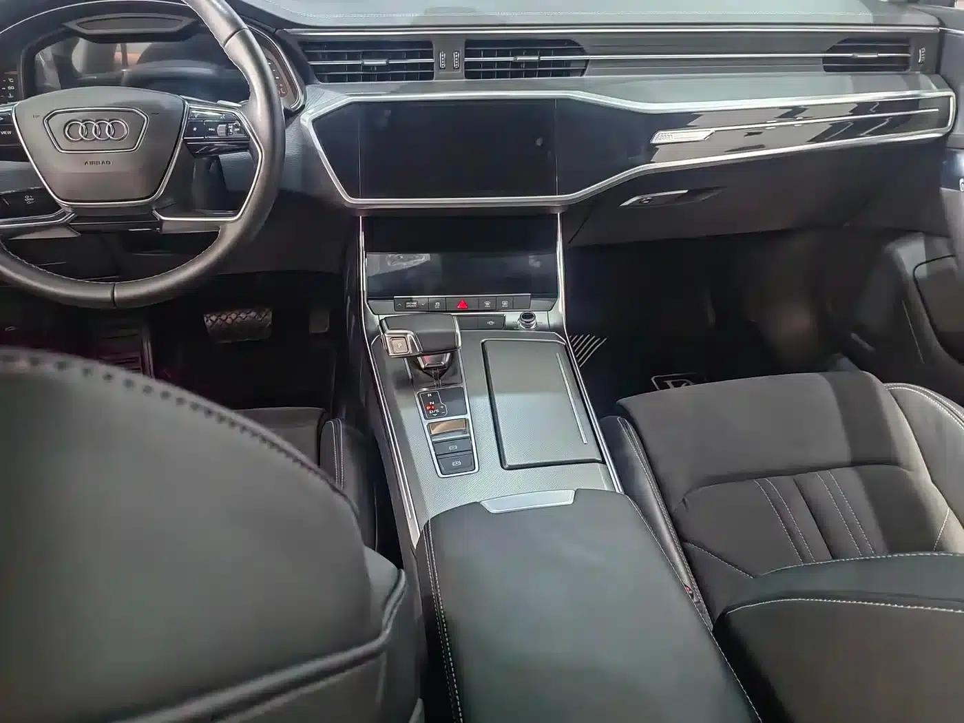 Audi A7L 2024 45TFSI S-line Dream Edition Crystal Package — миниатюра 10