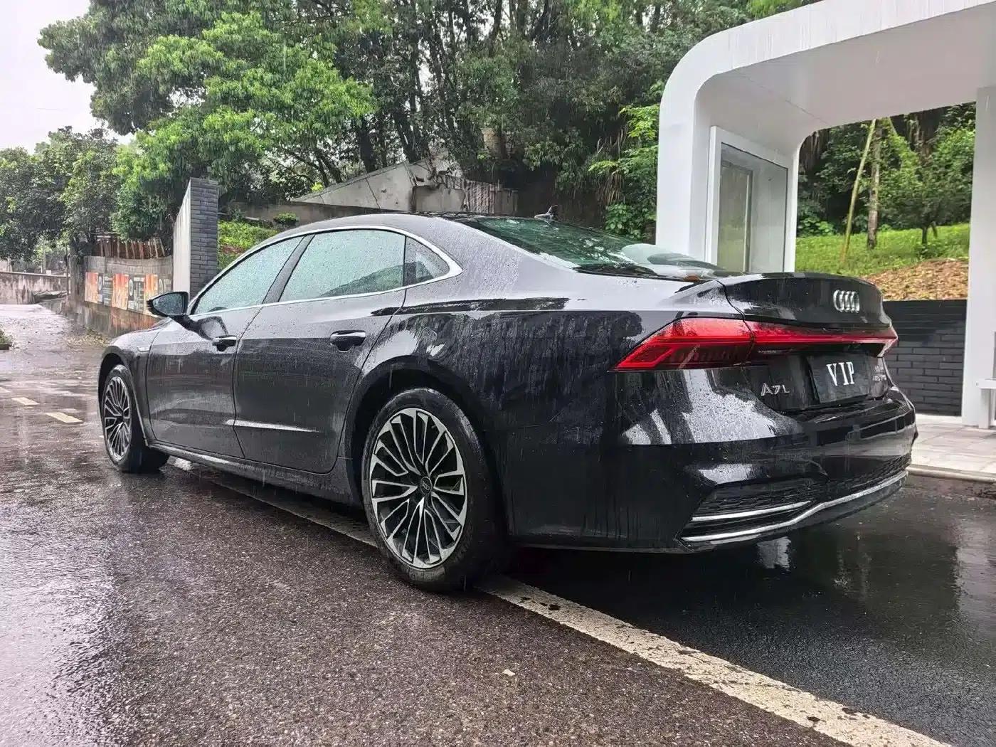 Audi A7L 2024 45TFSI S-line Dream Edition Crystal Package — миниатюра 7
