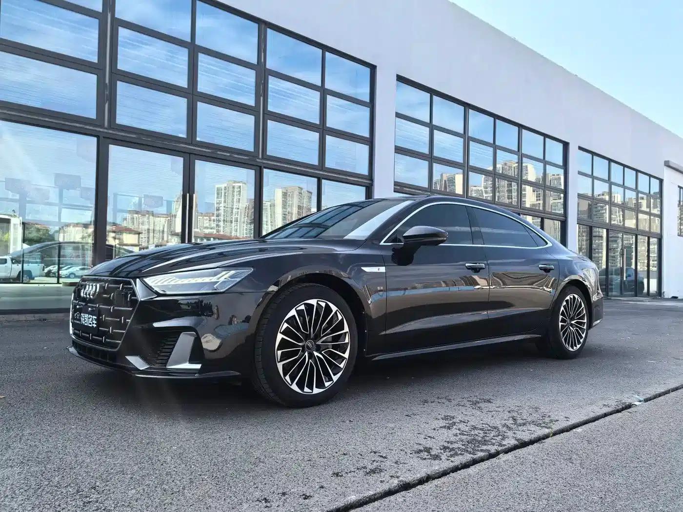 Audi A7L 2024 45 TFSI Luxury — миниатюра 1