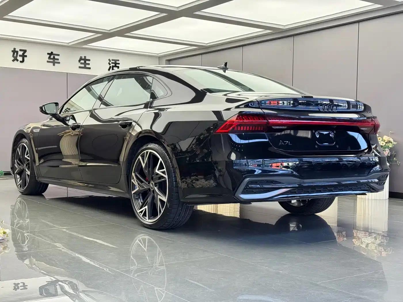 Audi A7L 2024 45 TFSI quattro S-line Black Knight Edition — миниатюра 14