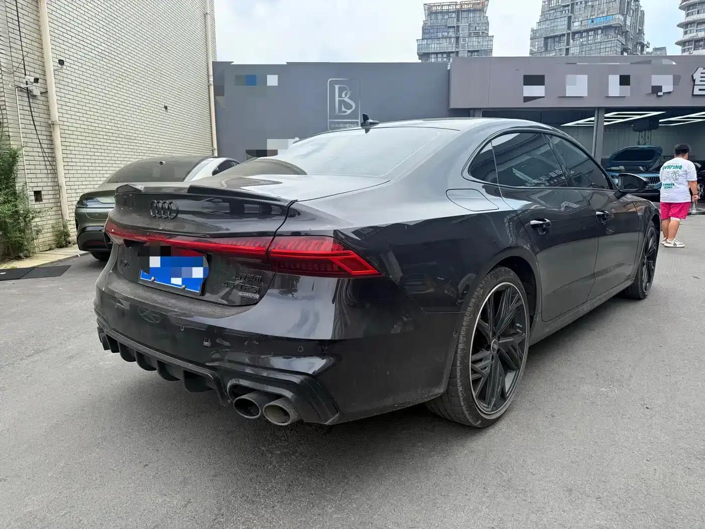 Audi A7L 2024 45 TFSI quattro S-line Black Knight Edition — миниатюра 8