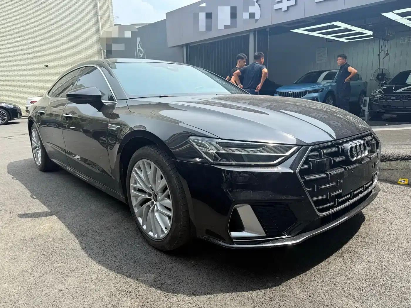 Audi A7L 2024 45TFSI S-line Dream Edition Crystal Package — миниатюра 3