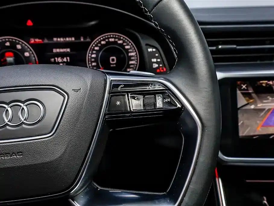 Audi A7L 2024 45TFSI S-line Dream Edition Crystal Package — миниатюра 16