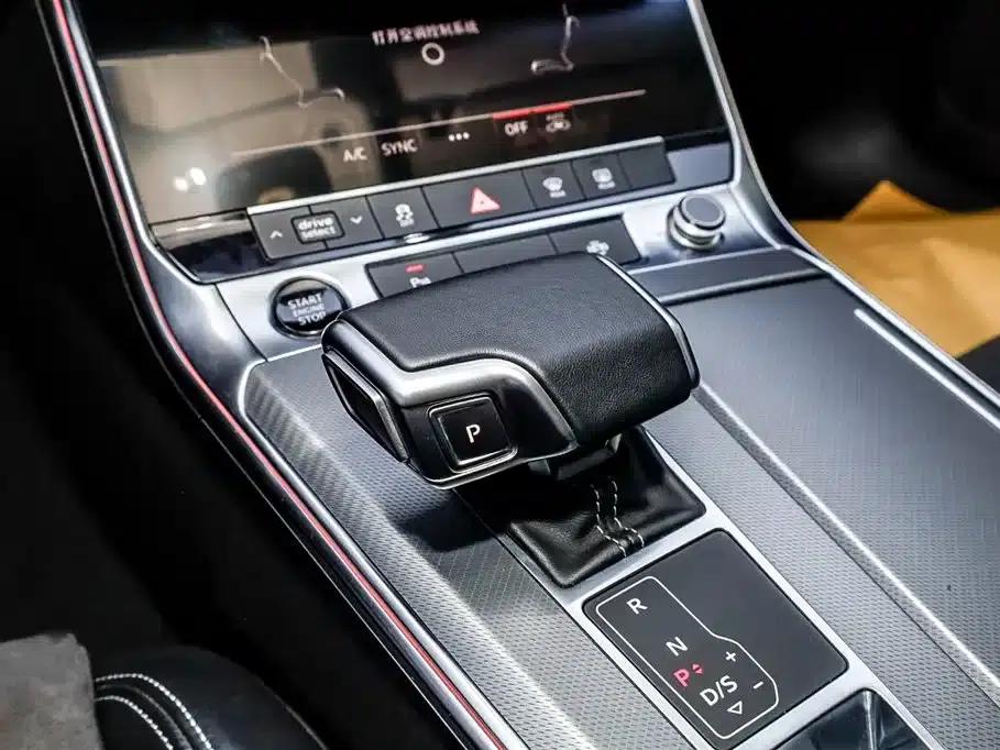 Audi A7L 2024 45TFSI S-line Dream Edition Crystal Package — миниатюра 20