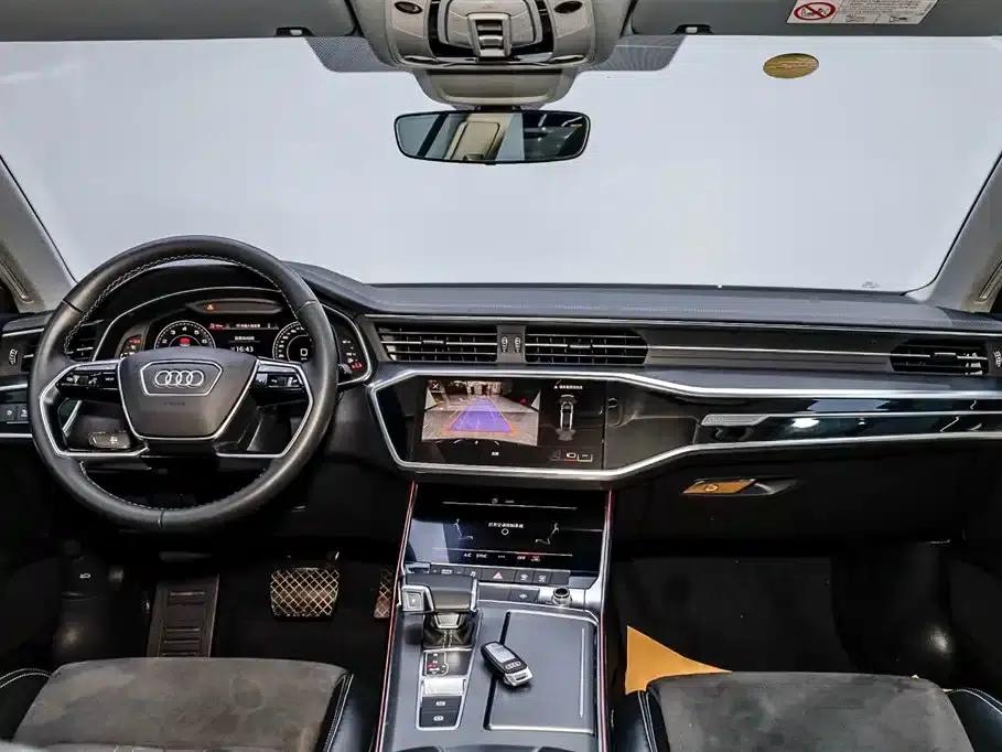 Audi A7L 2024 45TFSI S-line Dream Edition Crystal Package — миниатюра 29