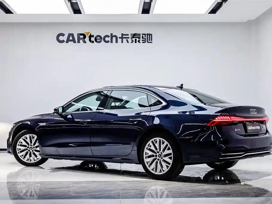 Audi A7L 2024 45TFSI S-line Dream Edition Crystal Package — миниатюра 4