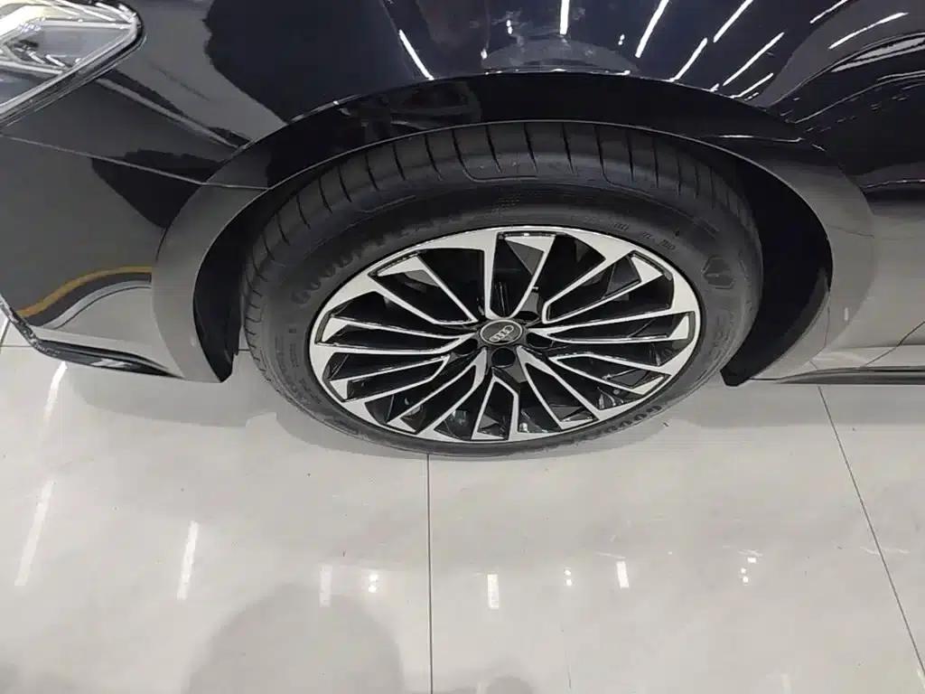 Audi A7L 2025 45 TFSI Luxury — миниатюра 23