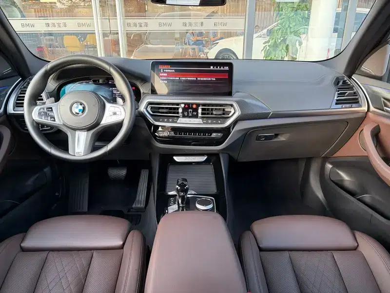 BMW X3 2023 xDrive30i Luxury M Sport Package — миниатюра 11