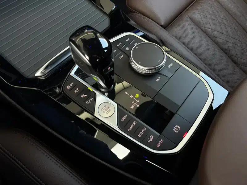 BMW X3 2023 xDrive30i Luxury M Sport Package — миниатюра 14