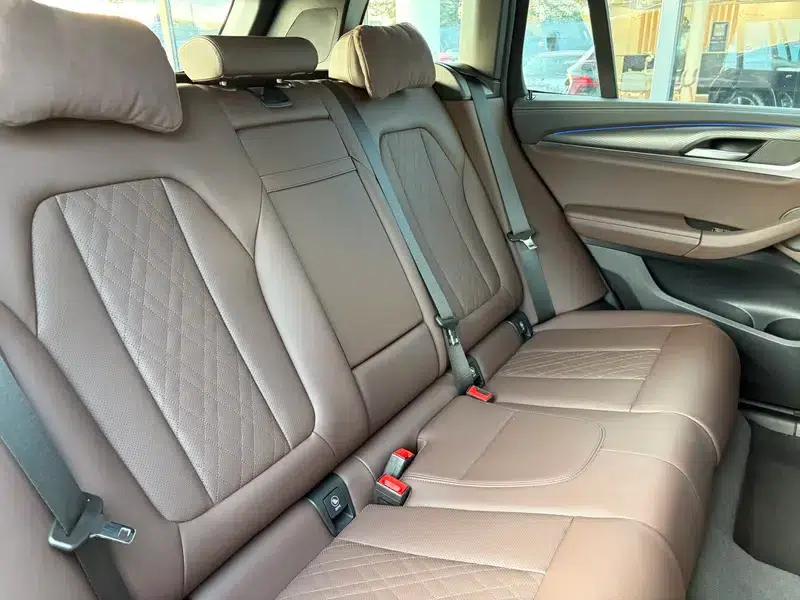 BMW X3 2023 xDrive30i Luxury M Sport Package — миниатюра 17