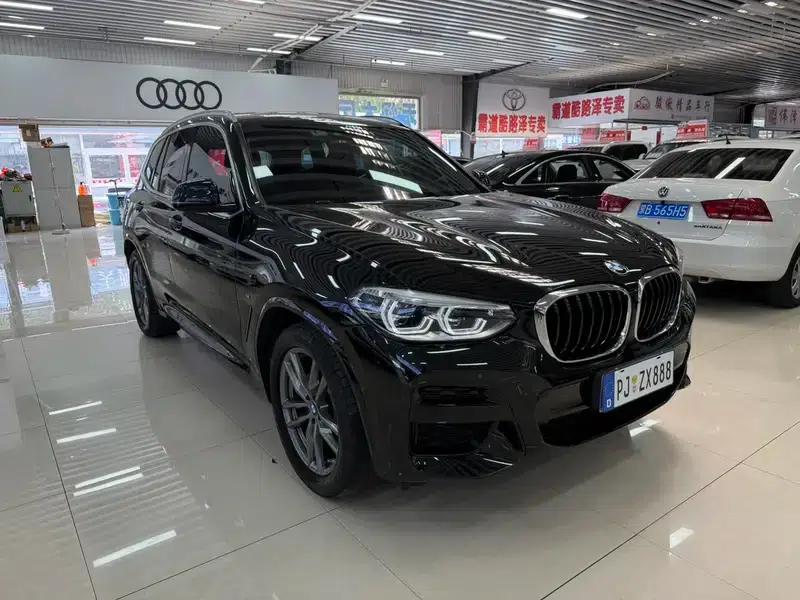 BMW X3 2021 xDrive28i Luxury Package — миниатюра 3