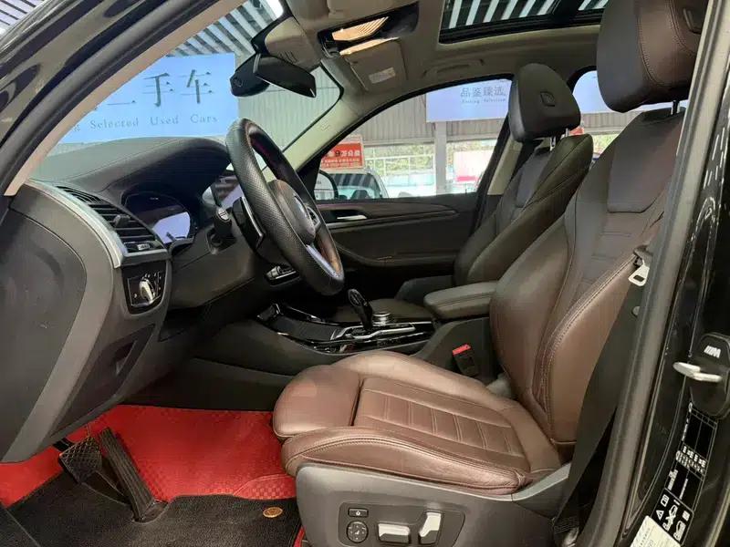 BMW X3 2021 xDrive28i Luxury Package — миниатюра 8