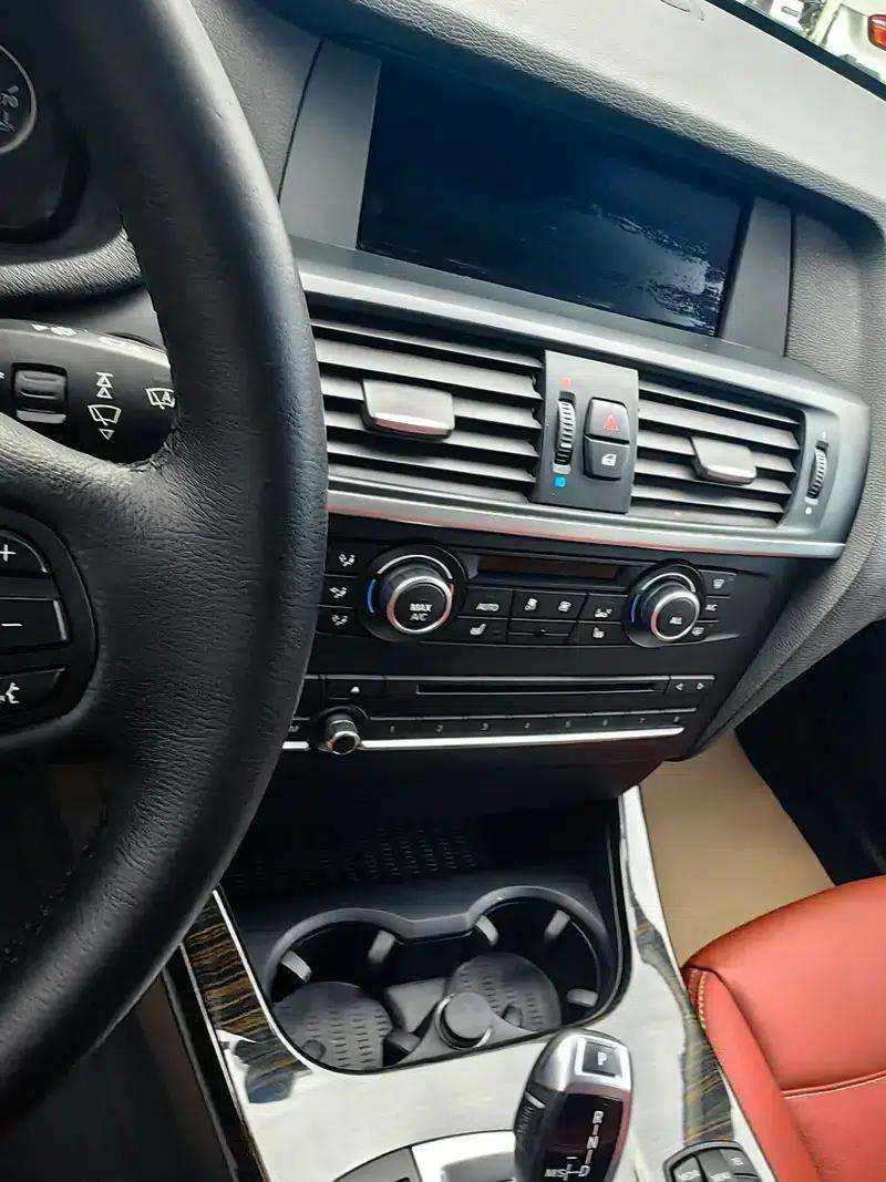 BMW X3 (Imported) 2012 xDrive20i Luxury — миниатюра 4