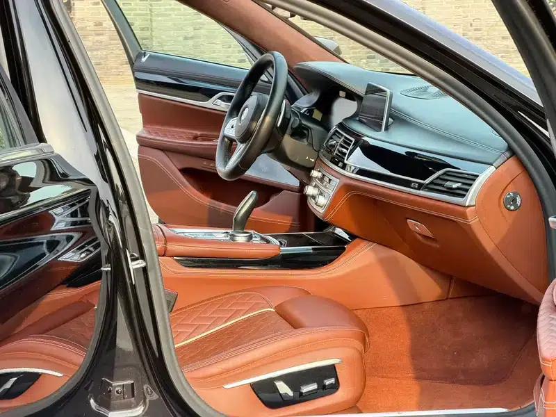2019 BMW 7 Series Facelift 740Li xDrive Executive Luxury Package — миниатюра 7