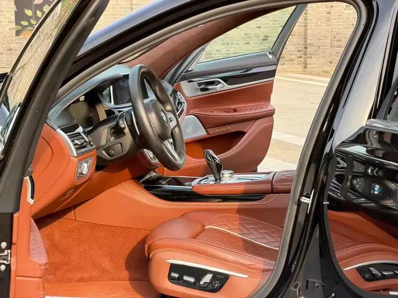 2019 BMW 7 Series Facelift 740Li xDrive Executive Luxury Package — миниатюра 10