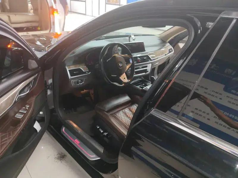 2019 BMW 7 Series Facelift 740Li Leading Luxury Package — миниатюра 7
