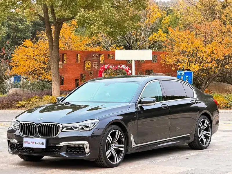 2016 BMW 7 Series 740Li Leading Edition — миниатюра 1