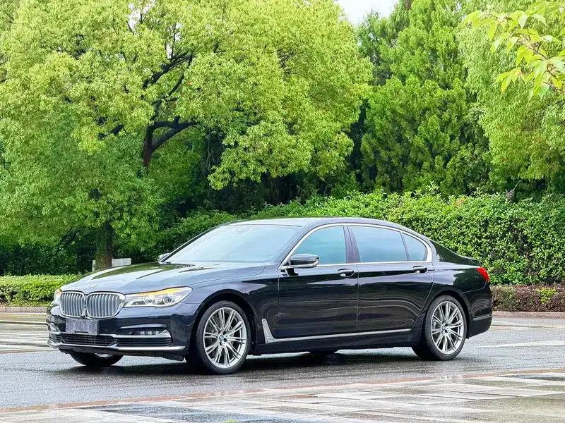 2018 BMW 7 Series 740Li xDrive Luxury Package — миниатюра 1
