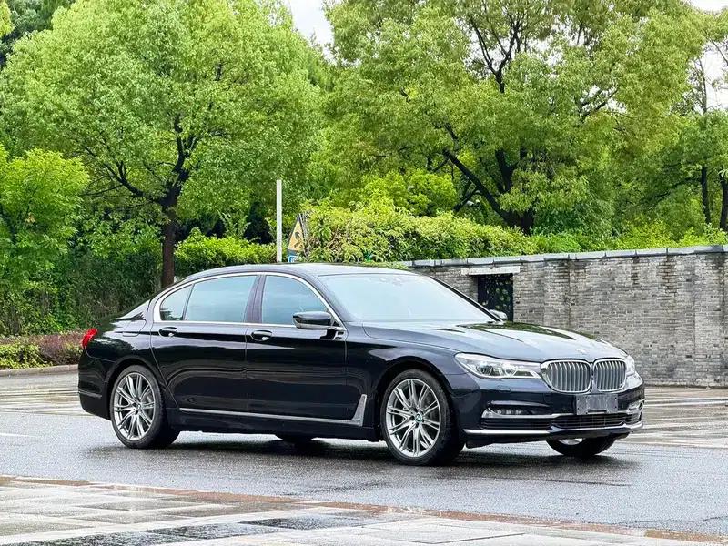 2018 BMW 7 Series 740Li xDrive Luxury Package — миниатюра 3