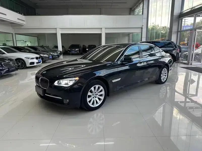 2013 BMW 7 Series 740Li Leading Edition — миниатюра 1