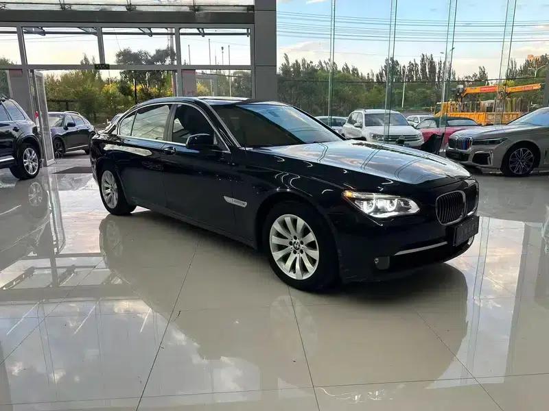 2013 BMW 7 Series 740Li Leading Edition — миниатюра 3