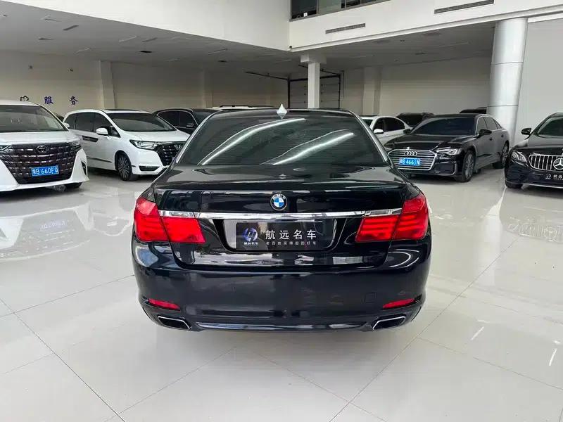 2013 BMW 7 Series 740Li Leading Edition — миниатюра 5
