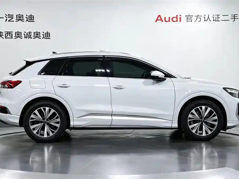 Audi Q4 e-tron 2024 Model 40 e-tron Adventure Edition — миниатюра 3