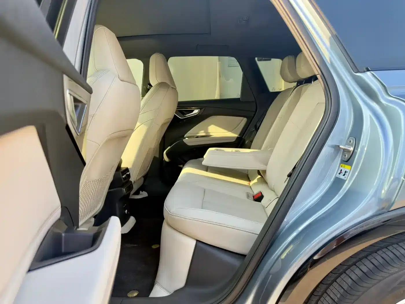 Audi Q4 e-tron 2022 40 e-tron First Edition — миниатюра 5