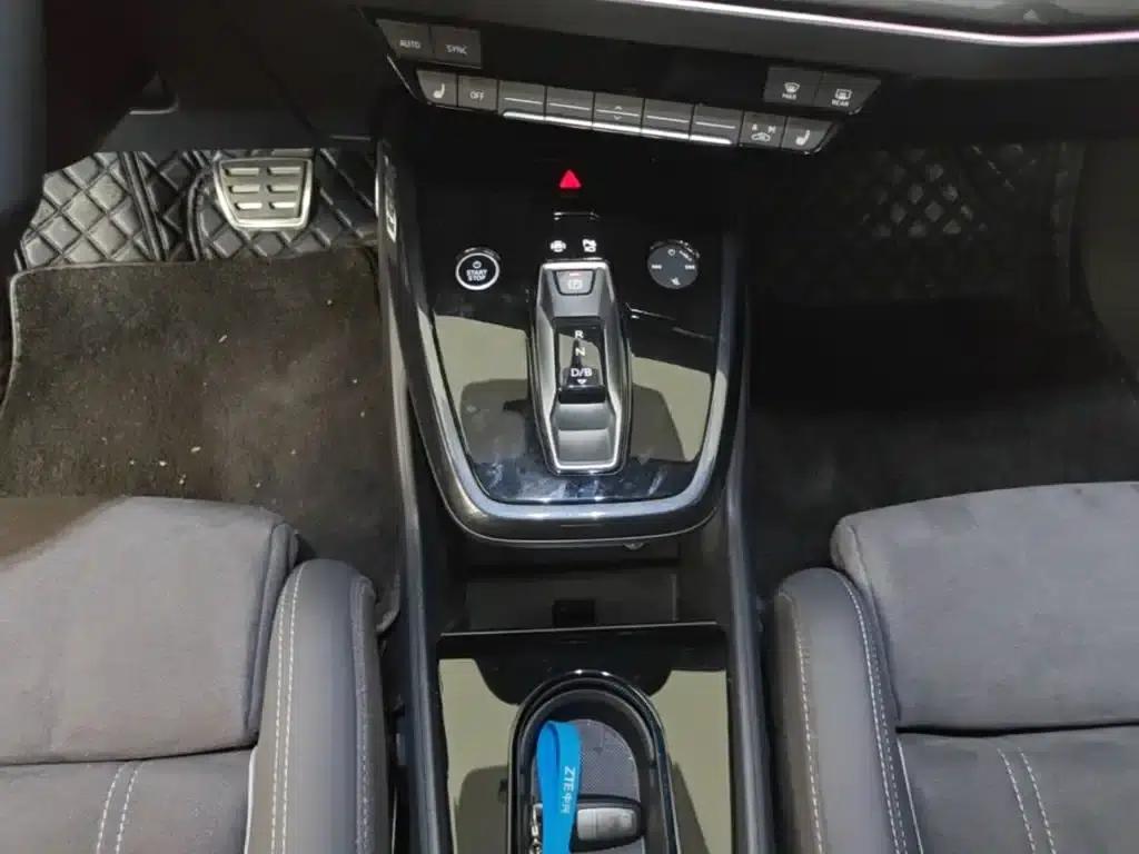 Audi Q4 e-tron 2023 Model 40 e-tron Trailblazer — миниатюра 14