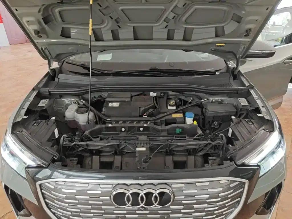 Audi Q4 e-tron 2023 Model 40 e-tron Trailblazer — миниатюра 20