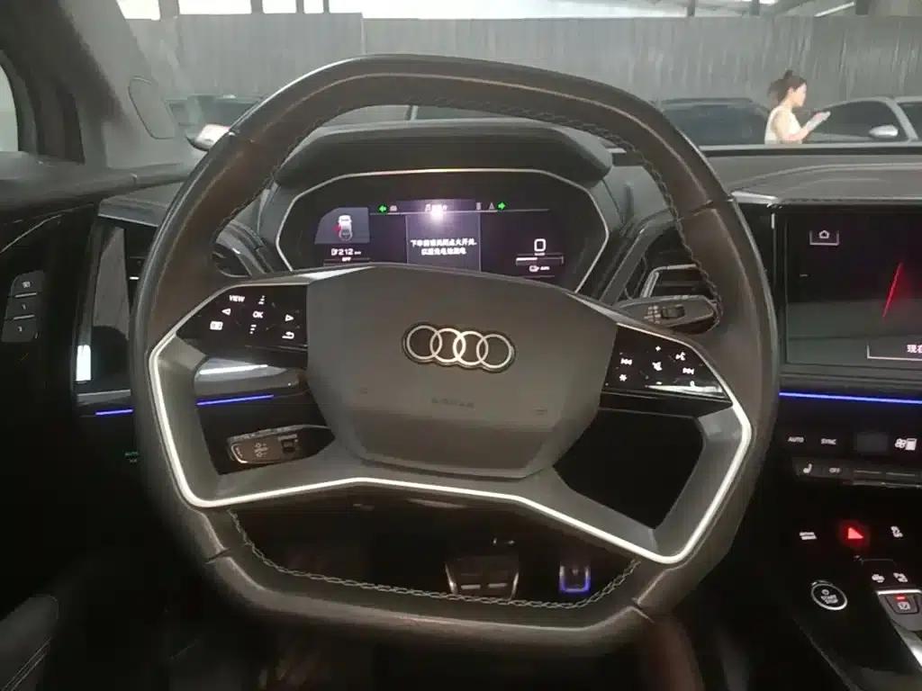 Audi Q4 e-tron 2023 Model 40 e-tron Trailblazer — миниатюра 11