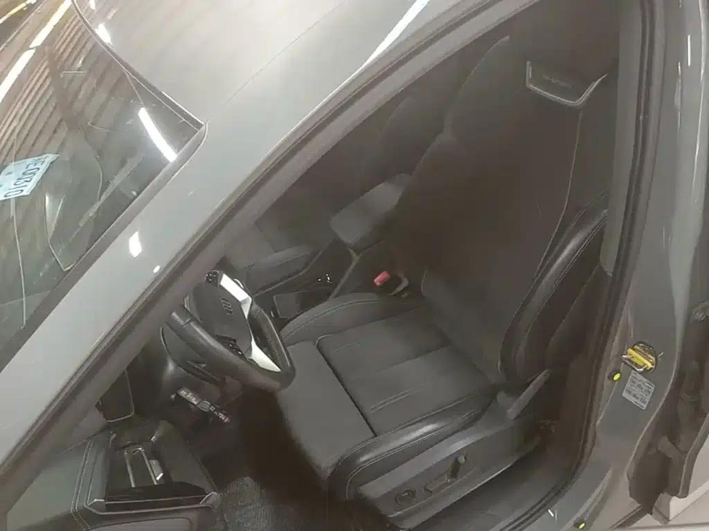 Audi Q4 e-tron 2023 Model 40 e-tron Trailblazer — миниатюра 15