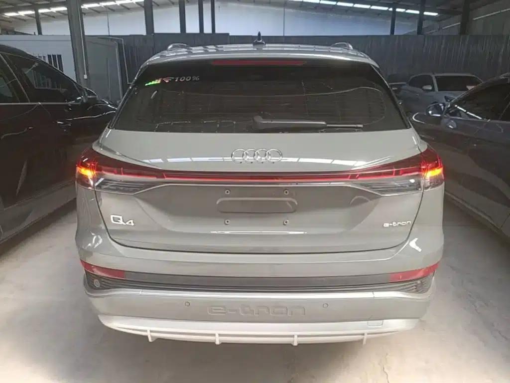 Audi Q4 e-tron 2023 Model 40 e-tron Trailblazer — миниатюра 6