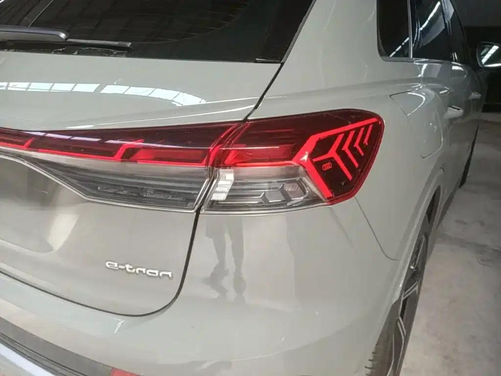 Audi Q4 e-tron 2023 Model 40 e-tron Trailblazer — миниатюра 8