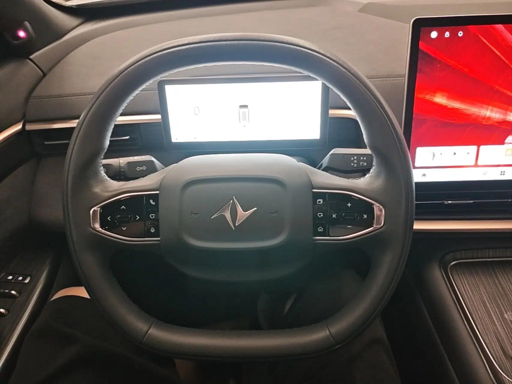 Dongfeng eπ eπ008 2024 210Max Range-Extended Version 6 Seats — миниатюра 13