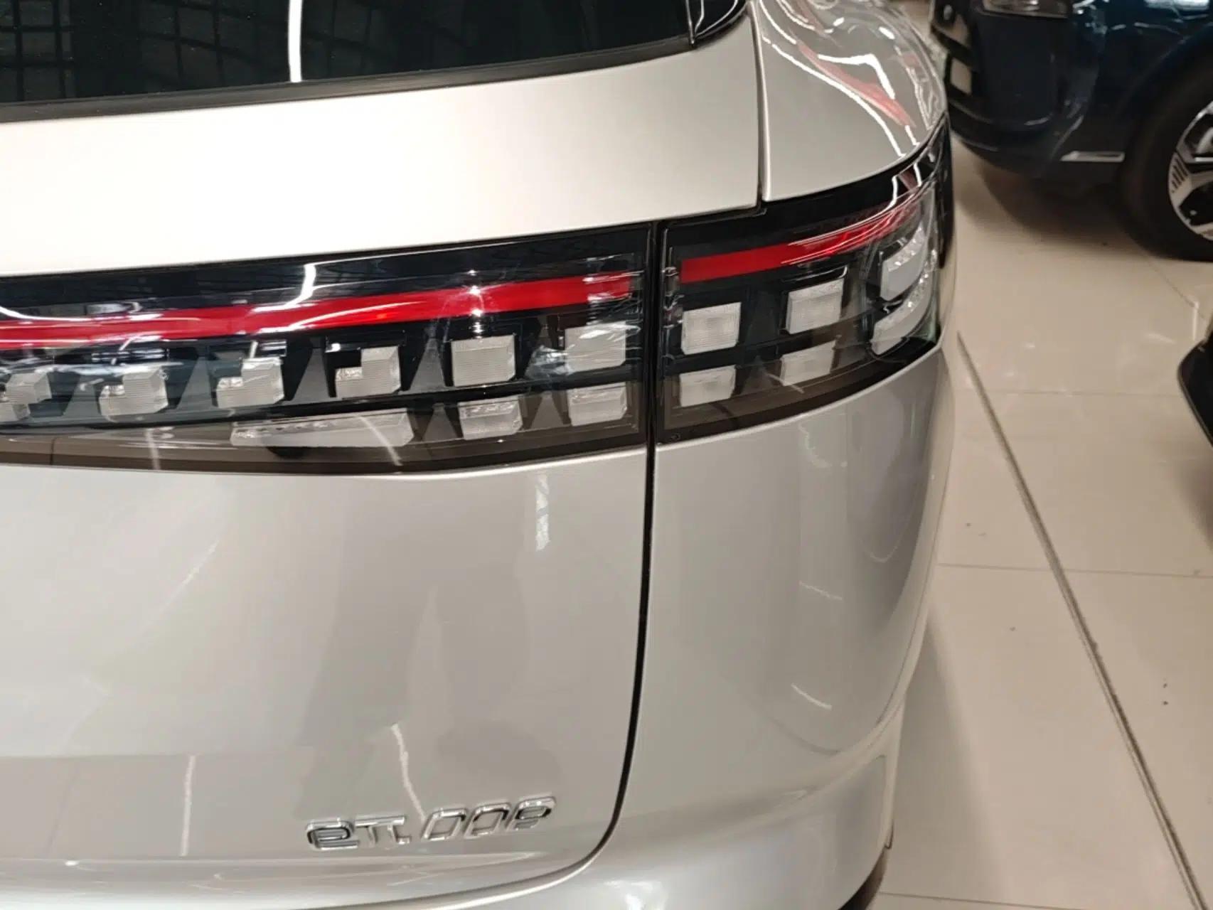 Dongfeng eπ eπ008 2024 210Max Range-Extended Version 6 Seats — миниатюра 9